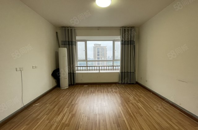 民生凤凰城8号院 小三房 次新房 商品住宅 电梯房 双卫