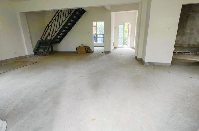 誉府仕家5室2厅211.51㎡205万二手房图片