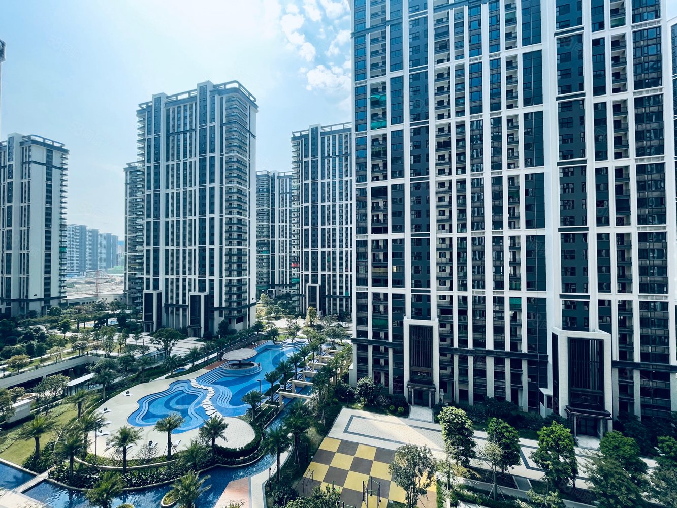 喜欢新中式装修的看过来海璟天翡金中3加1书房的格局