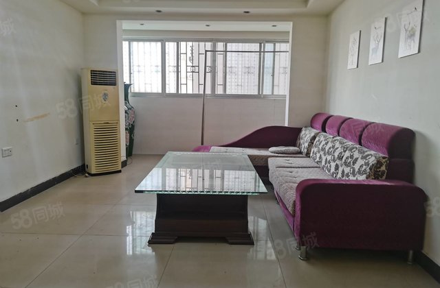 都市华庭3室2厅126.4㎡55万二手房图片