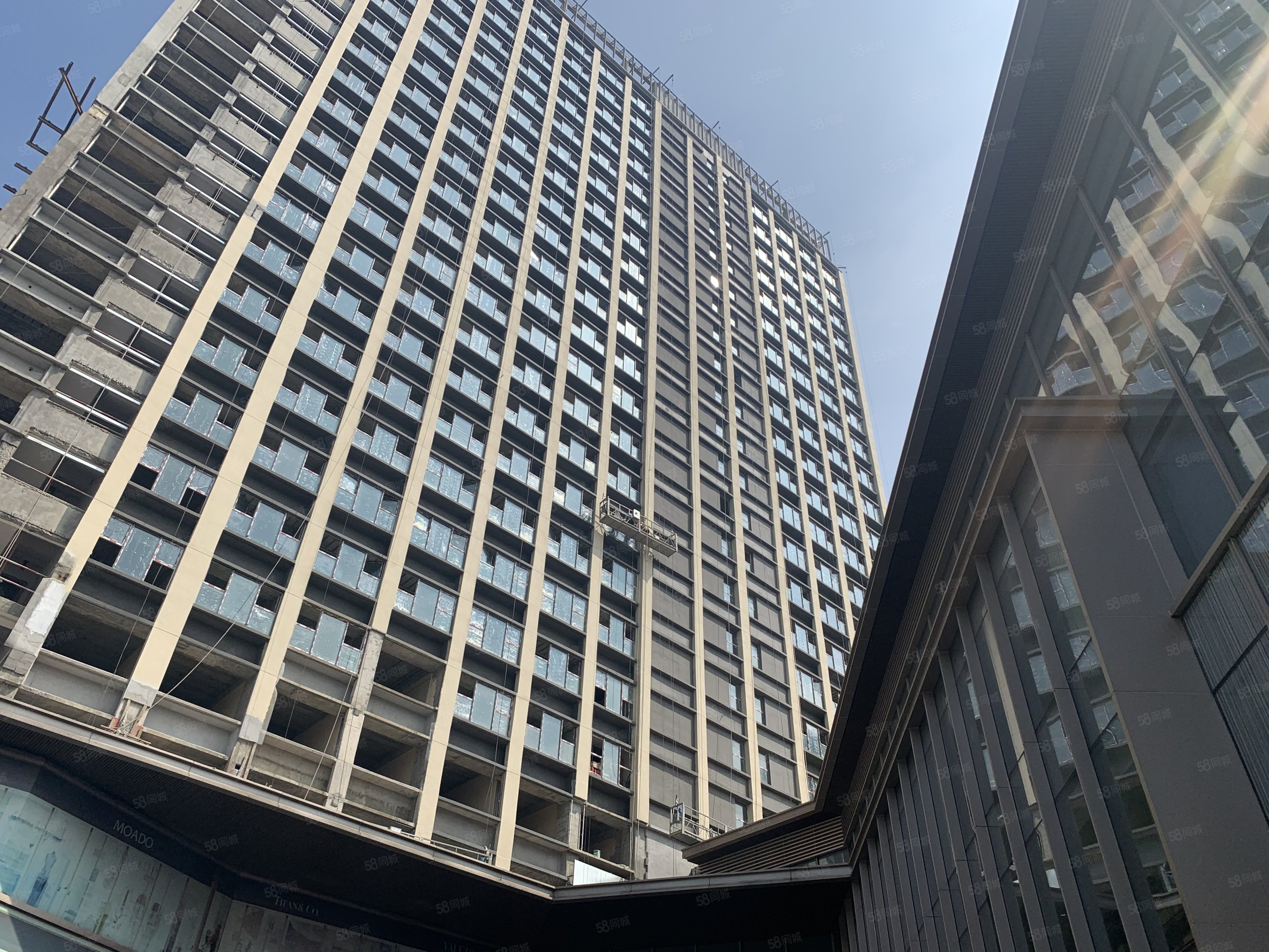 峯汇中心(商住楼)1室1厅1卫35㎡南北51.2万