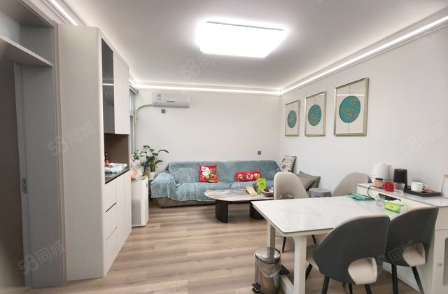 急售 文轩本部 龙山花园 精装三室 免大税 带储藏室