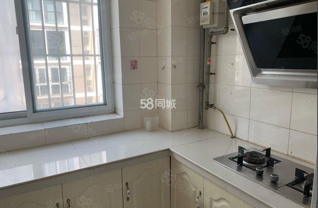 看房随时 凤凰苑小区(北区) 购物方便 交通便捷 合适可谈
