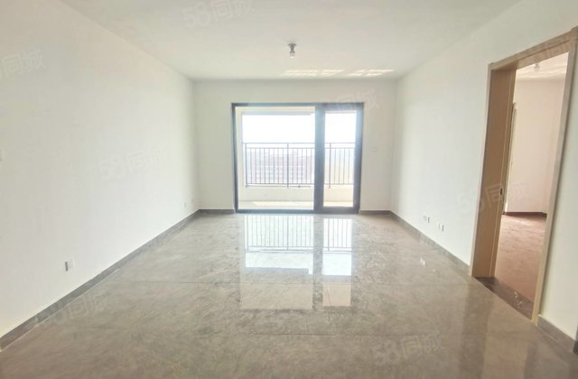 急售，二中对过，翡丽湾 儒辰辰悦四叶草双阳台