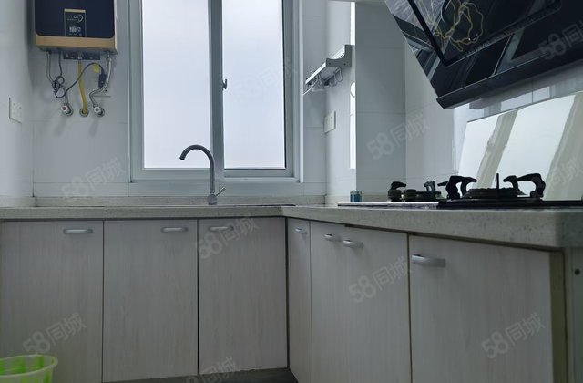 学苑公寓1室1厅52㎡55万二手房图片