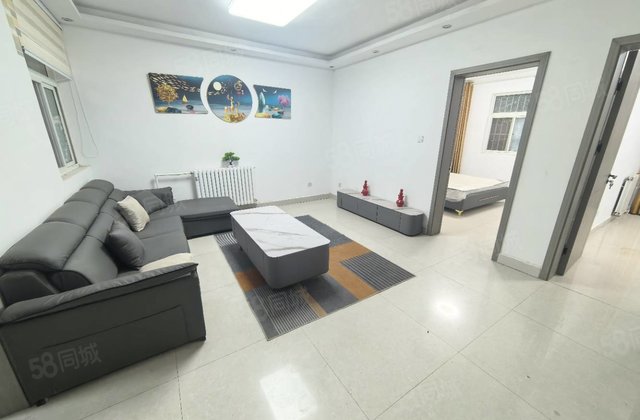 火车站附近 电梯房小高层一楼带院 林花小筑 精装两室大院子