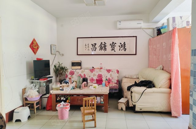汽车总站附近，振兴路公路一处家属院二室，小区免费停车方便。