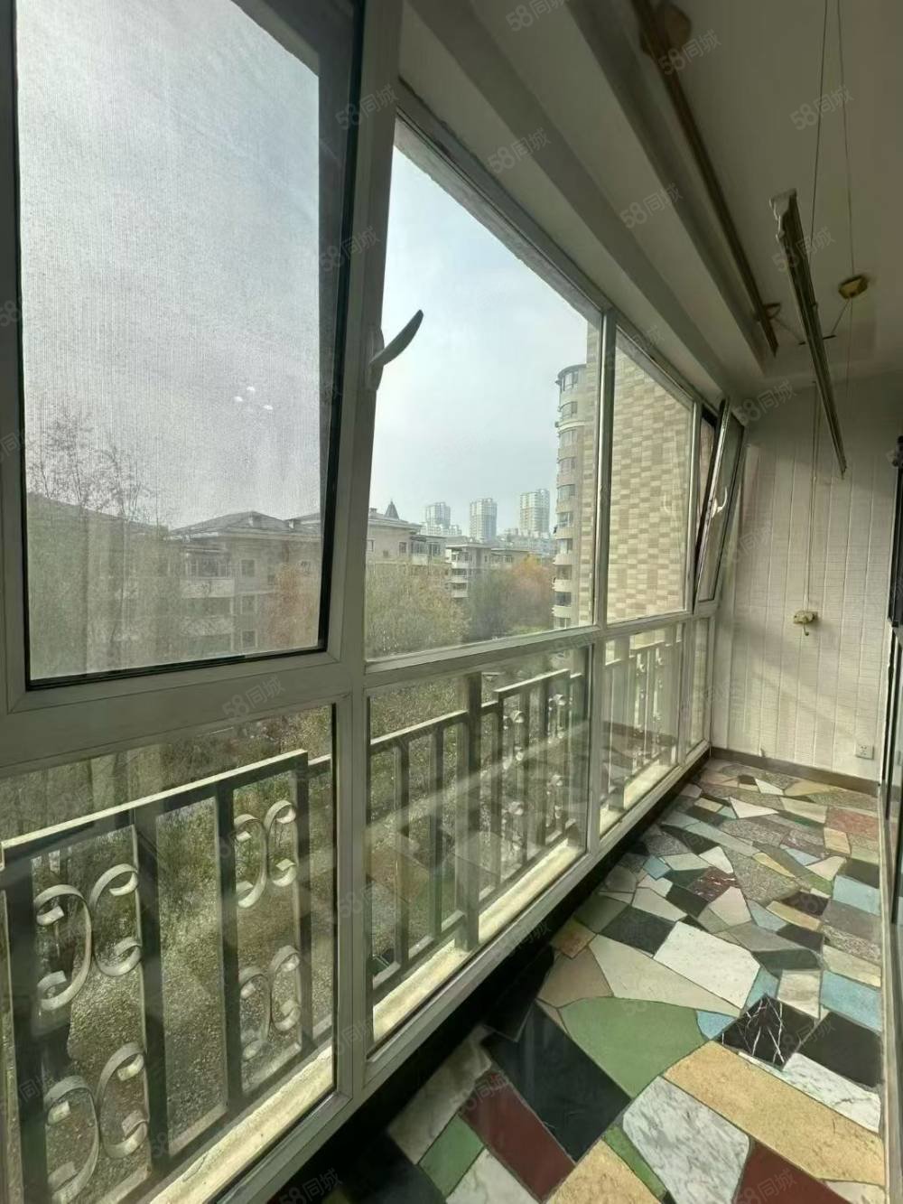 辽河半岛2室2厅2卫143㎡南北59.8万