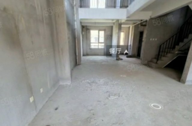 紫岸(别墅)5室3厅217.52㎡228万二手房图片