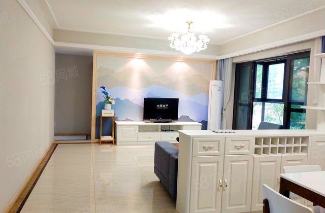 保利罗兰国际4室2厅125.18㎡368万二手房图片