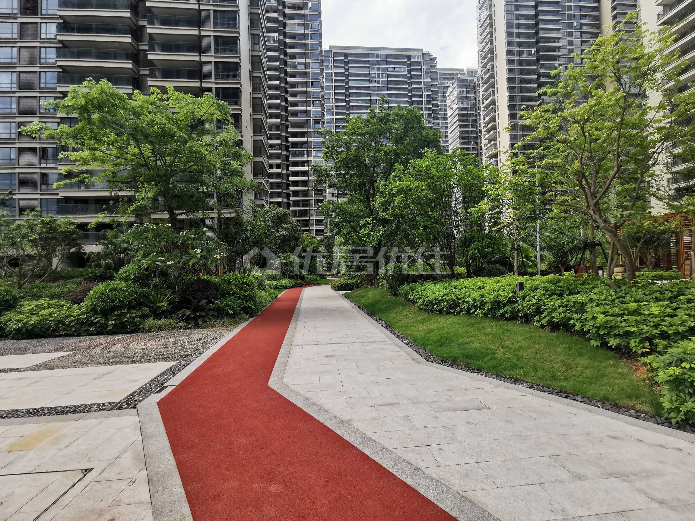 地铁口毛坯三房 旁高端小区 绿城春江明月,绿城春江明月-南宁58同城