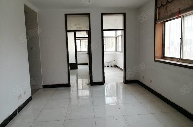 急售 亚大怡景西边户 多层 南北通透  停车方便 随时看房