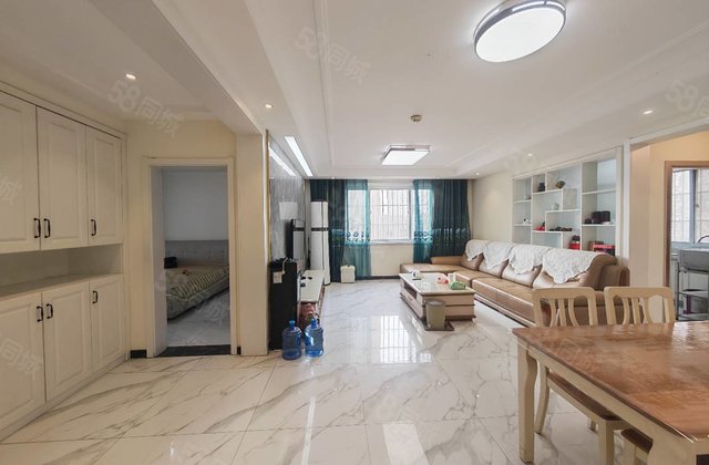 东方明都(北区)3室2厅135㎡80万二手房图片