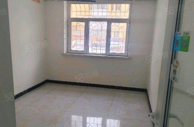 39街区2室1厅49㎡28万二手房图片