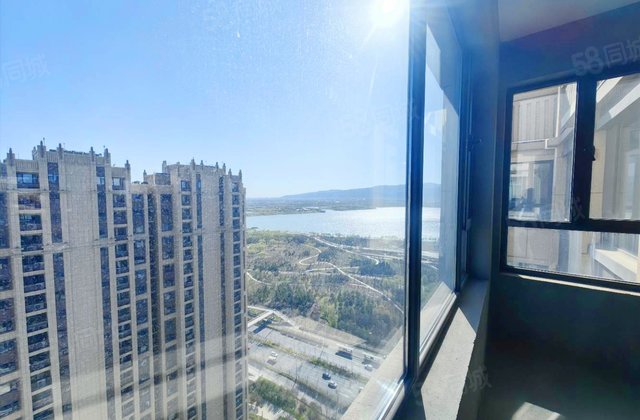 晋阳湖壹号3室2厅162㎡155万二手房图片