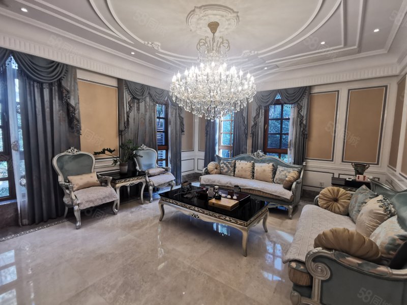 香阁丽苑(别墅)6室6厅5卫278㎡南北2295万