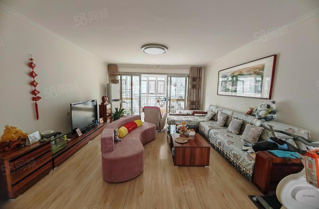 康桥水岸4室2厅204.52㎡136万二手房图片