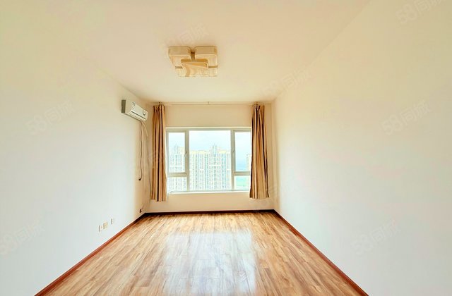 蓝光金悦天娇4室1厅77.78㎡125万二手房图片