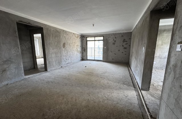 恒生光合城4室2厅146.3㎡112万二手房图片