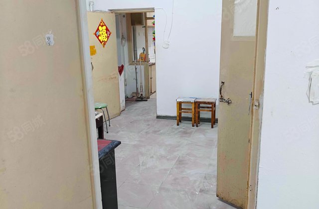 曲线街小区(曲线街66号-70号(双号))2室1厅68.75㎡17.8万二手房图片