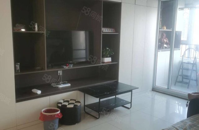 有证可过户  离文轩一路之隔