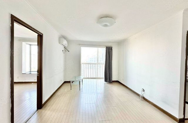 万方景轩1室1厅62.15㎡500万二手房图片