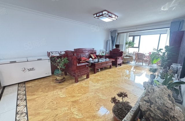 急售抢性价比  一套国岳府带车位精装修免大税好楼层