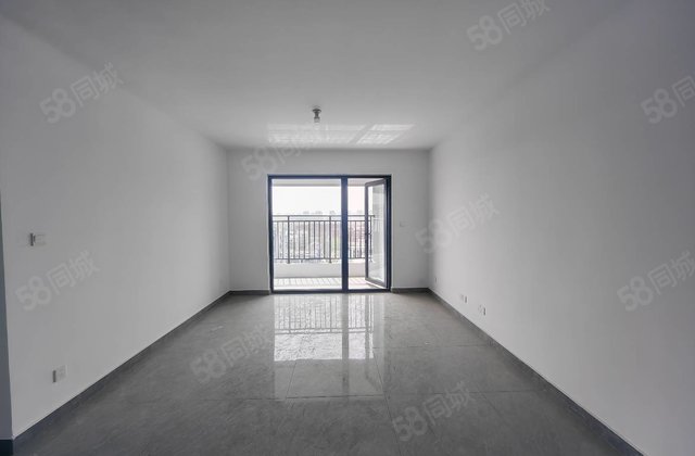 儒辰辰悦 交房未住 125平 好楼层  边户  看房有钥匙