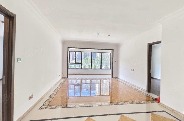 真实急售 清水湾 国岳府精装四叶草 新房未住 带车位 免大税