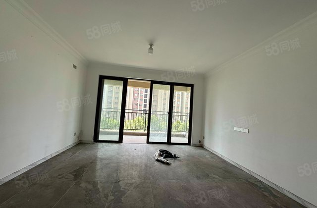 东宸铭筑(北区)4室1厅142㎡135万二手房图片