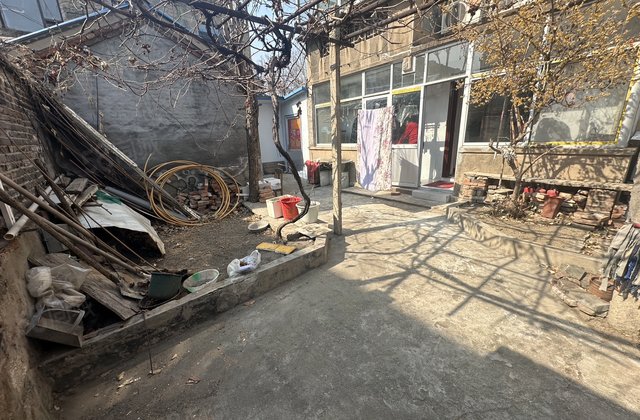 泰安市市直机关第一宿舍(南院)3室2厅120㎡160万二手房图片