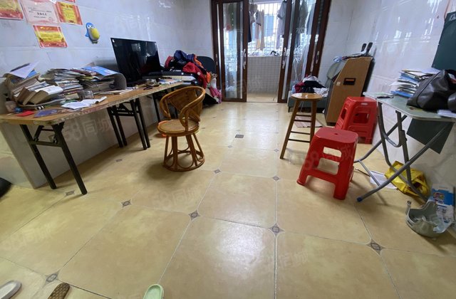 华宇楼3室2厅105.35㎡53万二手房图片