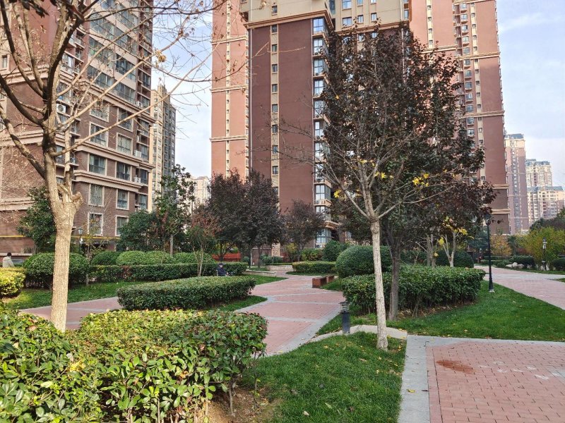 灞业大境(西区)3室2厅2卫128.96㎡南北180万