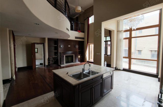 麓山国际黑鹰山庄7室3厅714.45㎡5016万二手房图片