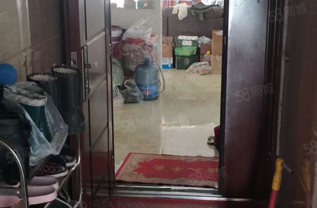 洪福家园3室2厅132.9㎡85万二手房图片
