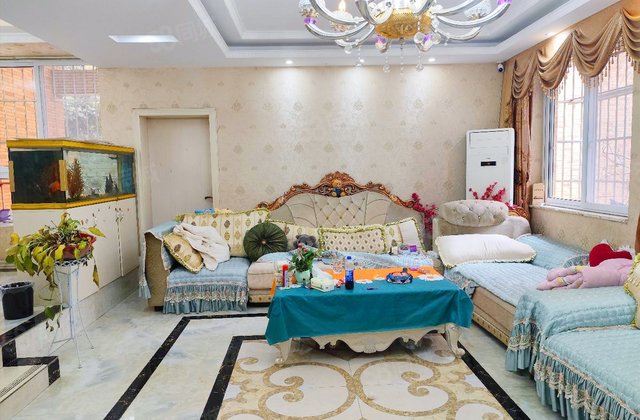 启明花园3室2厅136.58㎡88万二手房图片