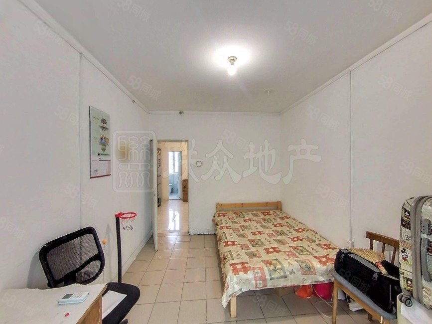 敬賢里2室1廳1衛(wèi)61.58㎡南北165萬