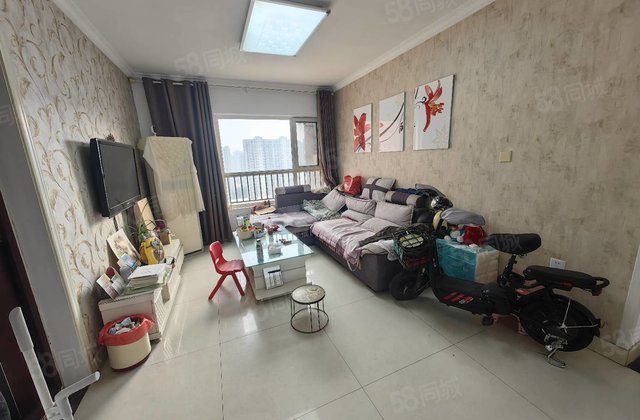 水岸花语 南北通透户型 免大税 边户 随时看房 诚心出售带储