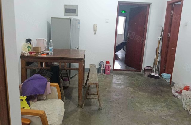 汤卞山庄(南区)2室2厅60㎡16万二手房图片