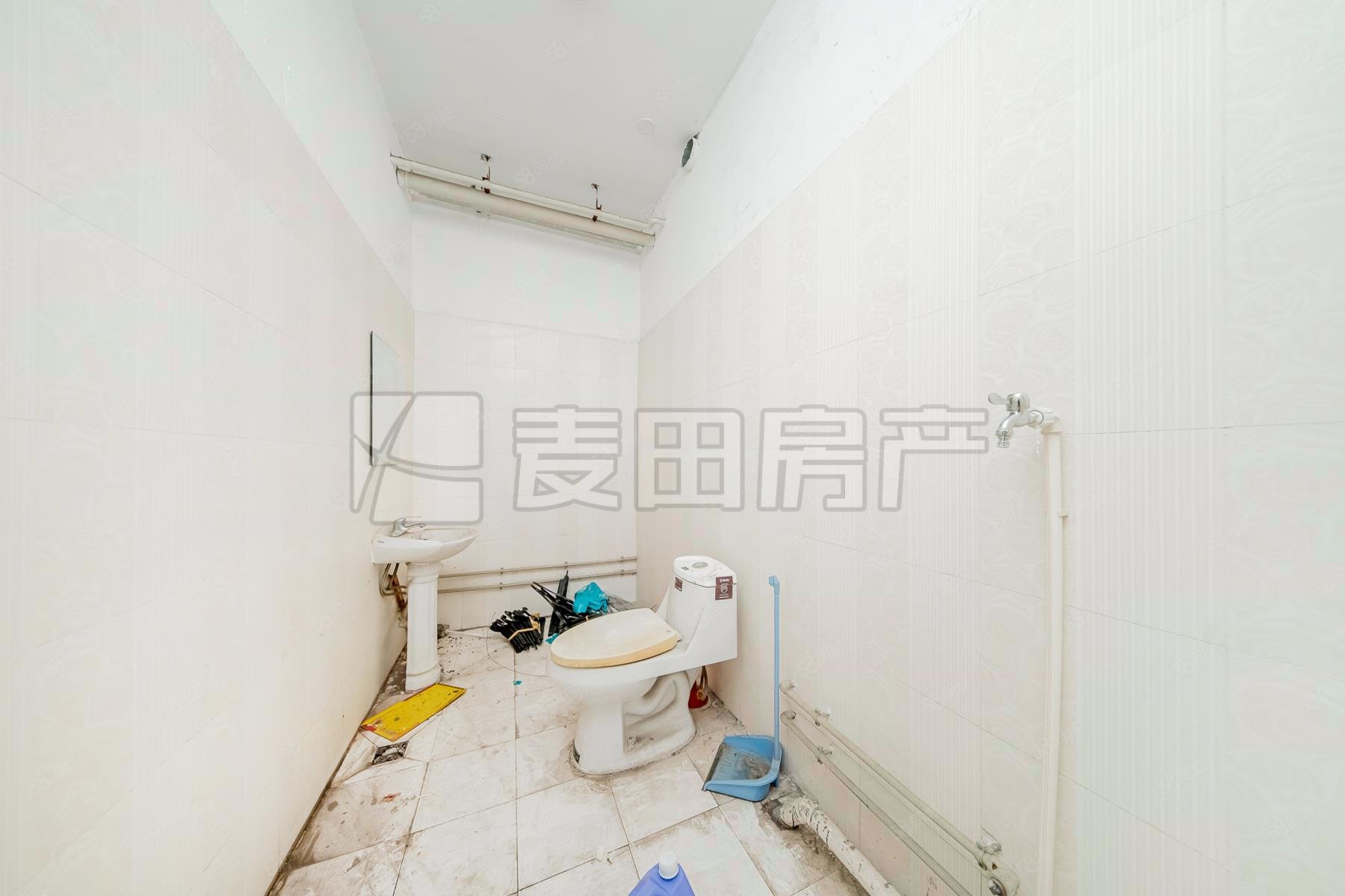 雪梨澳鄉(xiāng)(別墅)4室2廳4衛(wèi)214.85㎡南北1526萬(wàn)