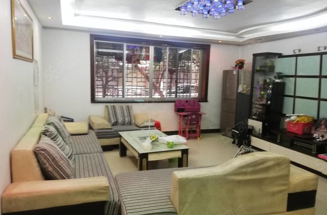 琴潭路1号住宅楼3室2厅133㎡53万二手房图片