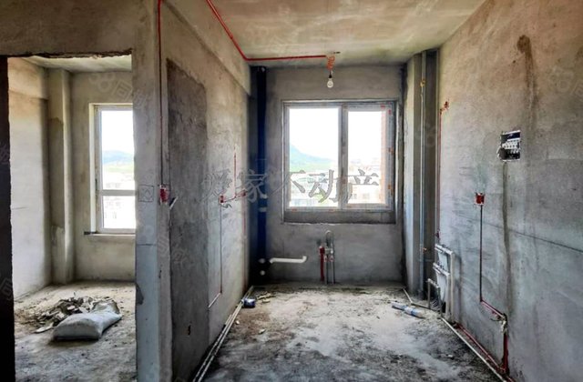 0㎡ 南北中层(共17层) 东御城