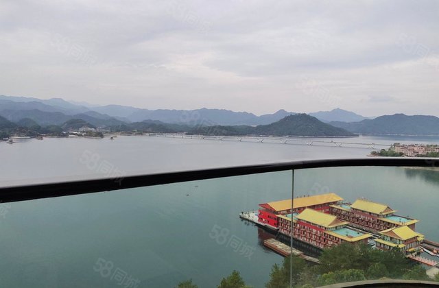 4㎡南北中层(共20层) 阳光水岸度假村小区    