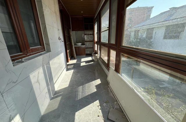 开发区御润好家怡苑村双拼别墅脑科医院旁！免大税星光和园400