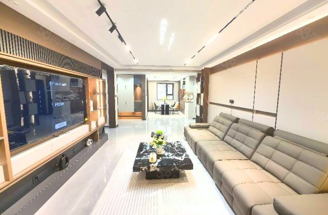 铖裕香榭湾3室2厅123㎡64.5万二手房图片