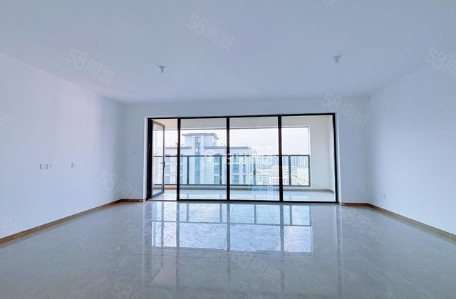 急售民生城市玖玺北区四室双卫 送车储学府印象盛世学府