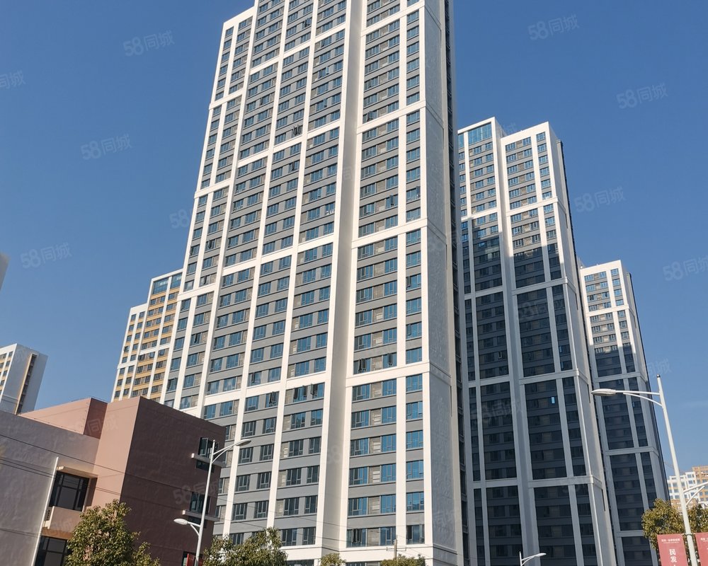 东津世纪城19区中枢府
