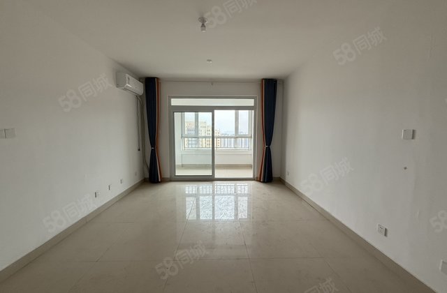 缤纷日月城  一手手续 单价5000多 三室双卫 随时看房