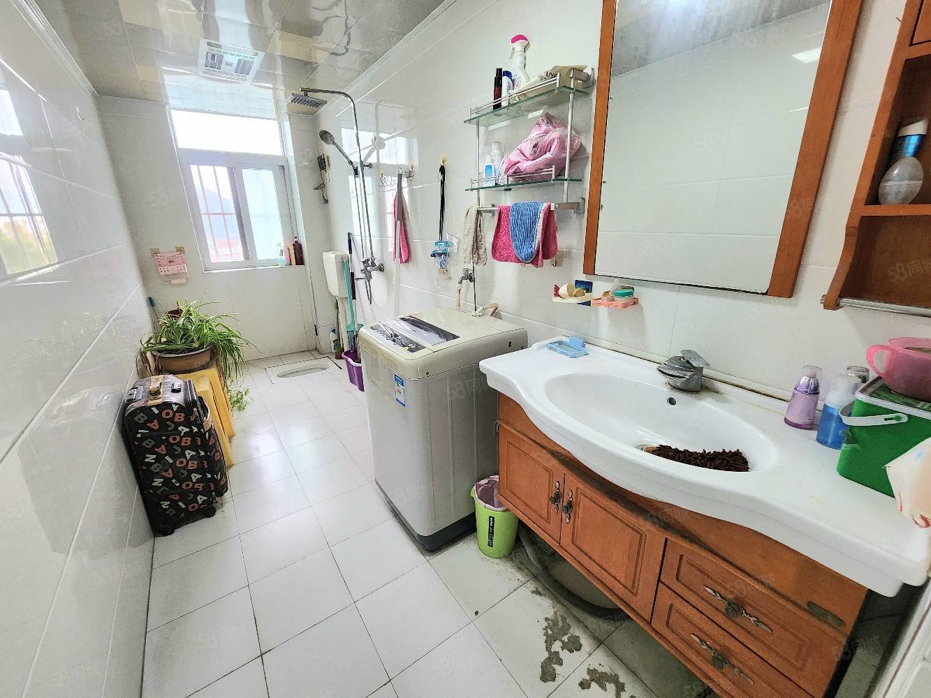 北山小区3室2厅2卫110㎡东南33万