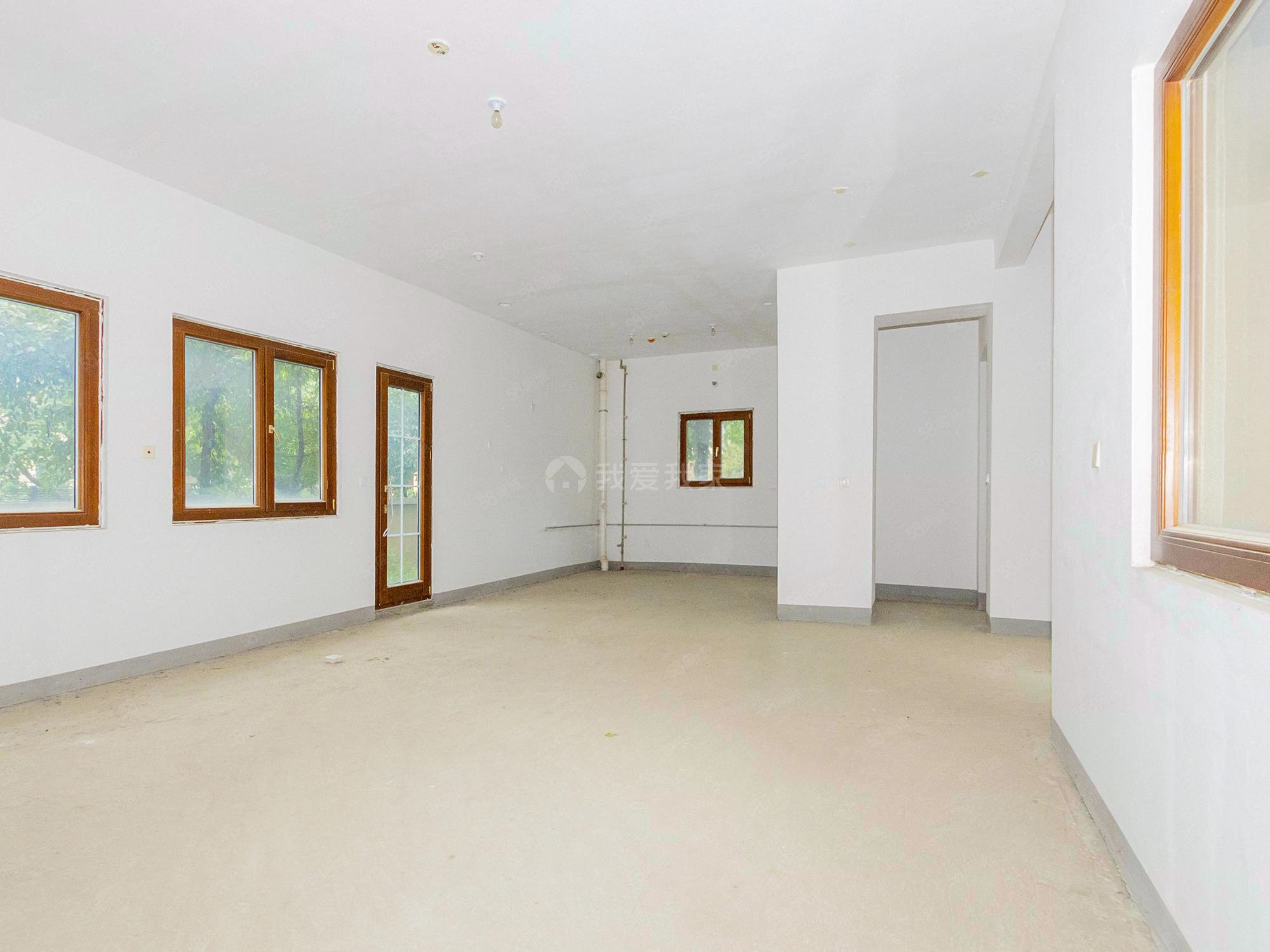 御湯山熙園8室3廳4衛(wèi)455.27㎡南北1280萬(wàn)